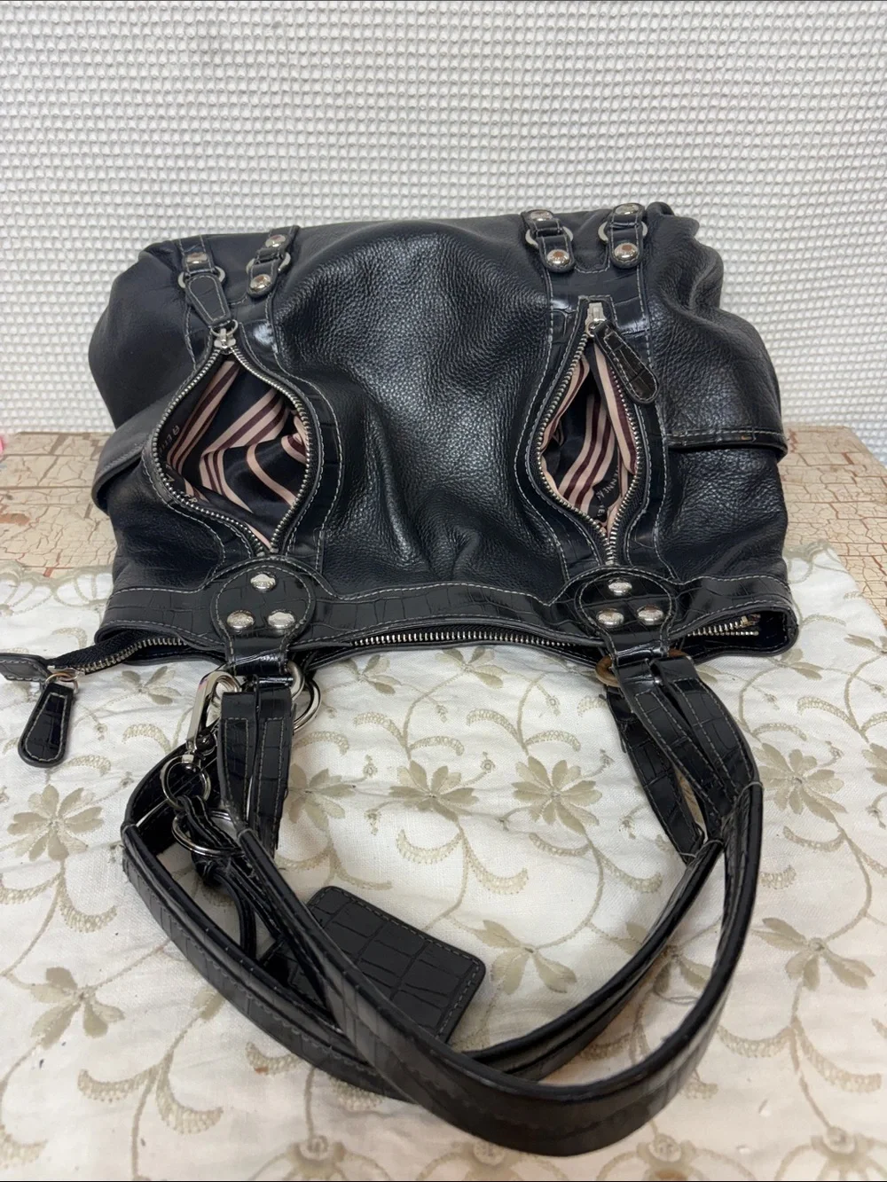 Etienne Aigner leather shoulder bag/satchel